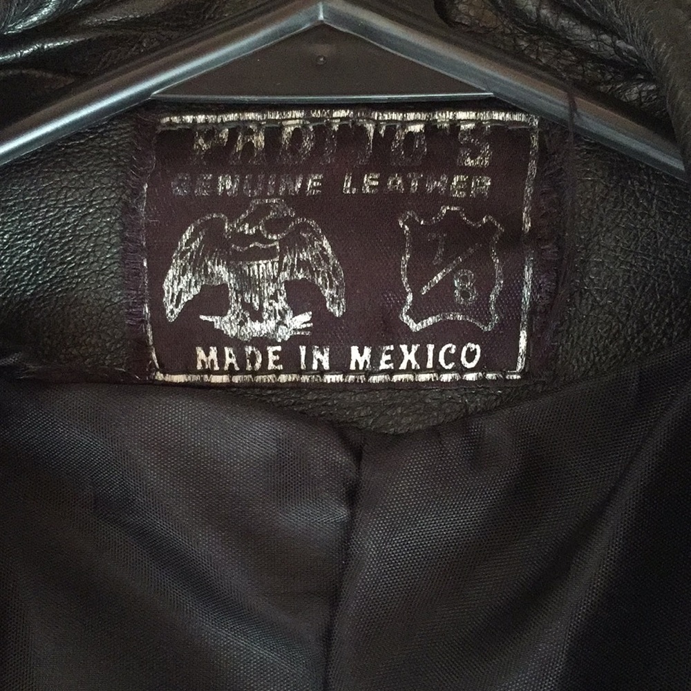 Leather jacket - Picture 3 of 3